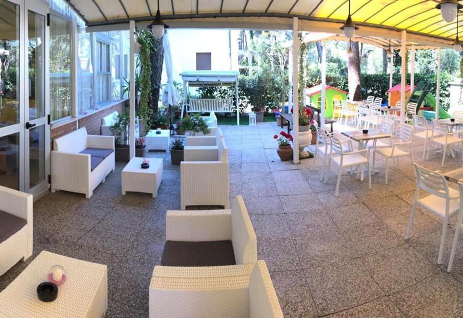 Hotel Fiorenza Milano Marittima Exterior foto